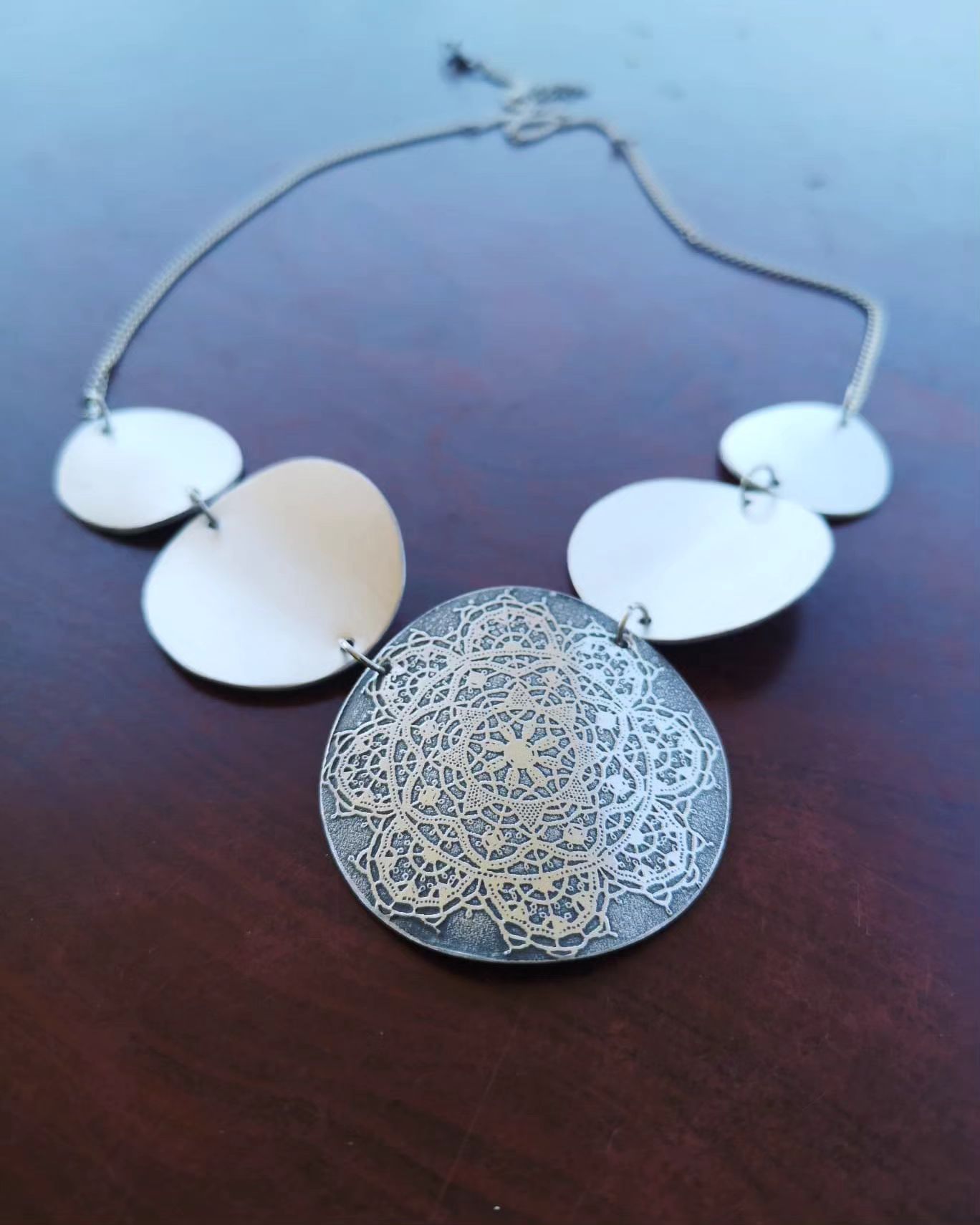 Queens Lace Necklace