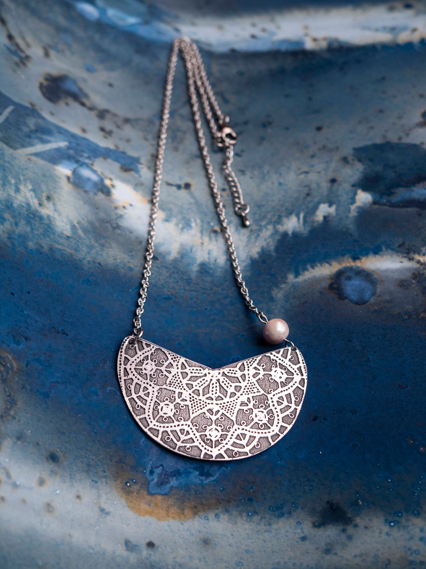 Lace With Pearl Necklace